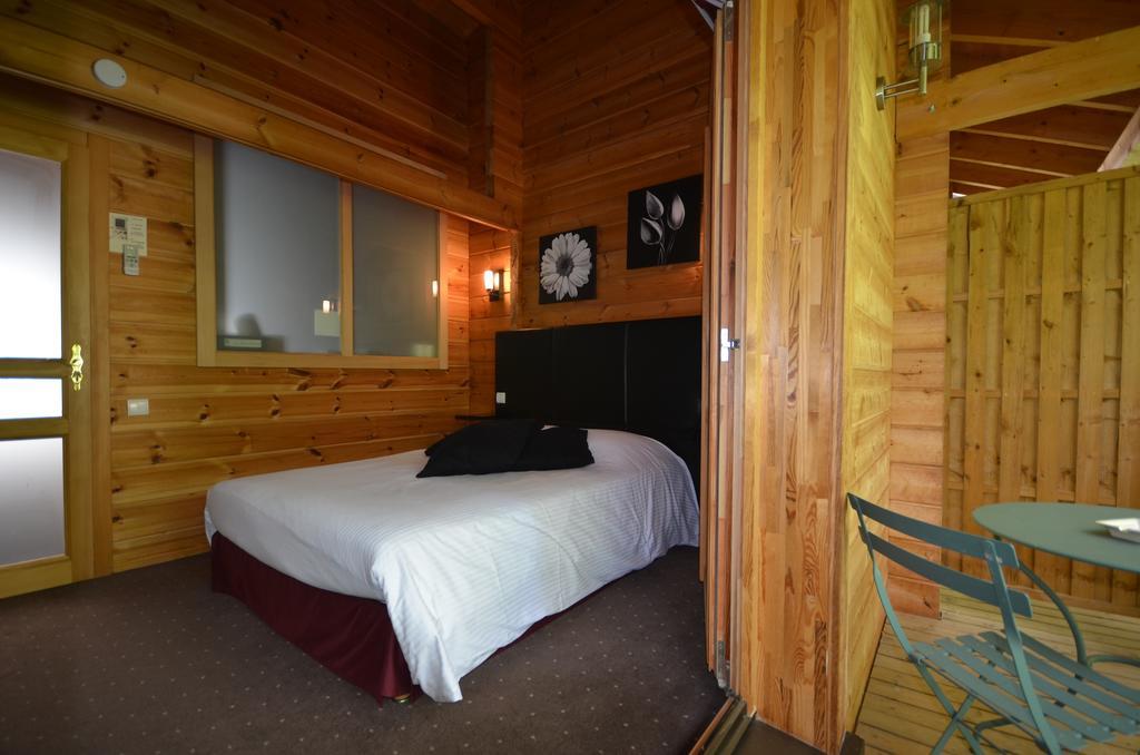 Bed and Breakfast Les Grands Frenes Plaine-de-Walsch Esterno foto