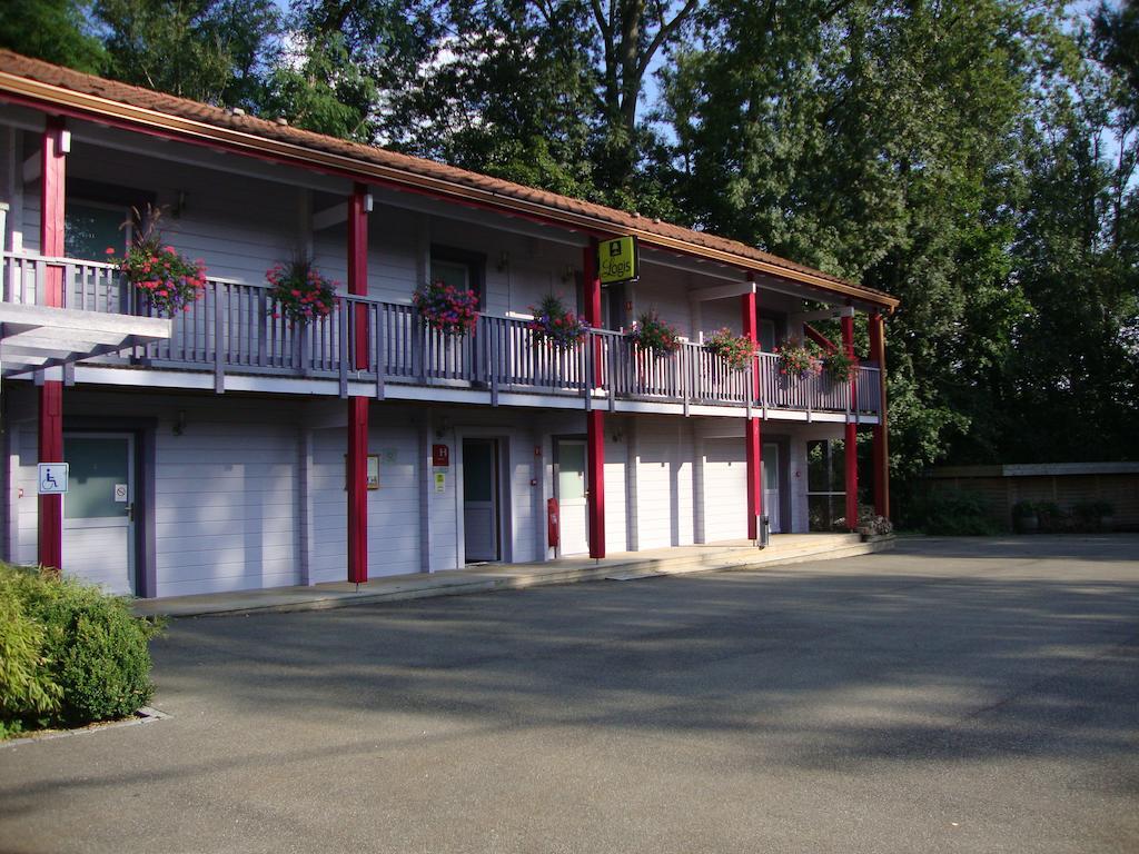 Bed and Breakfast Les Grands Frenes Plaine-de-Walsch Esterno foto